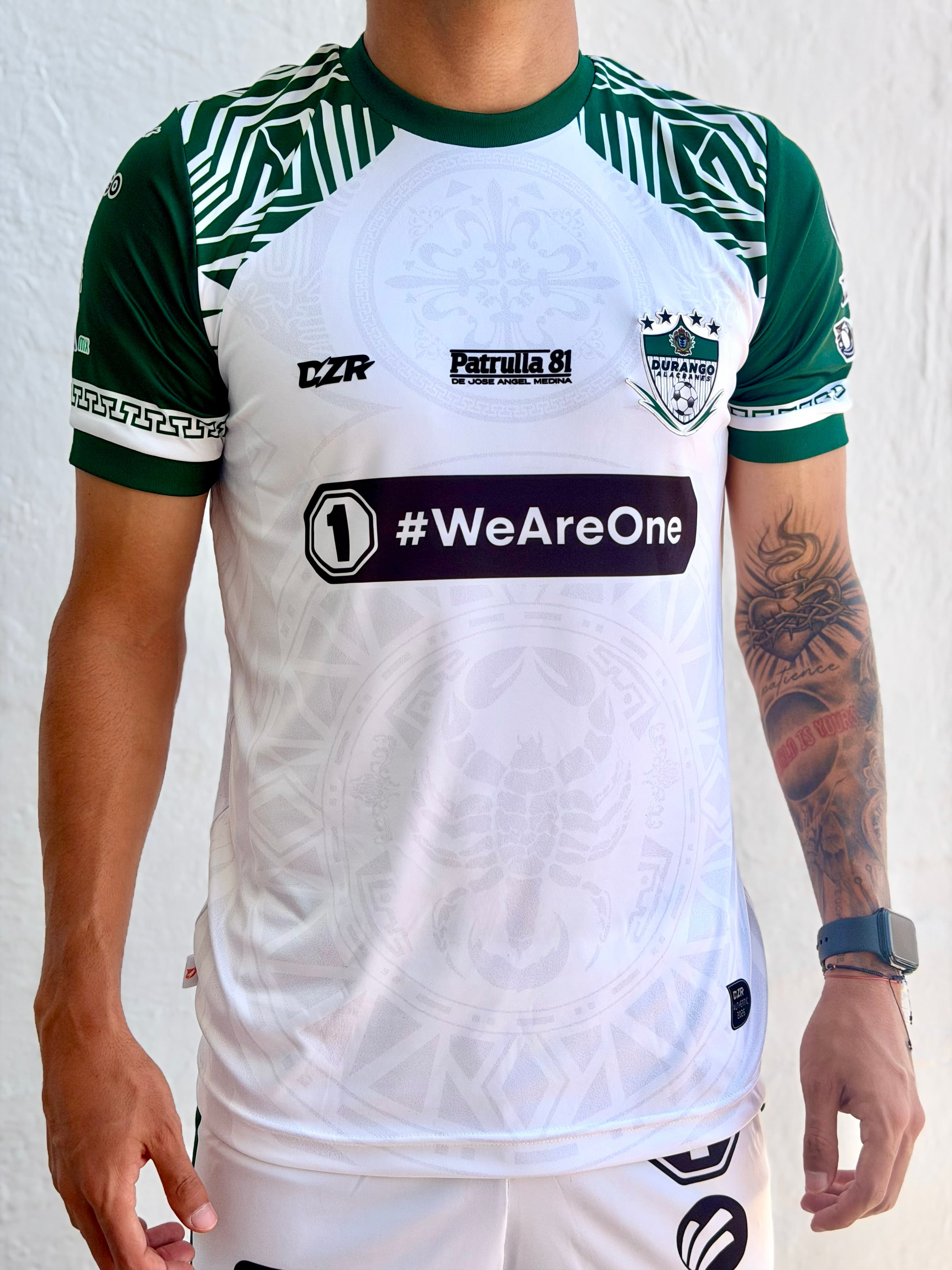 Uniforme personalizado de Alacranes