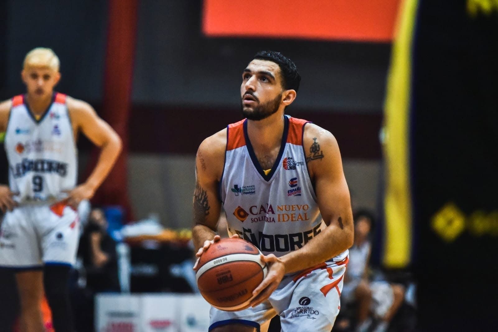 Uniforme personalizado de básquetbol DZR