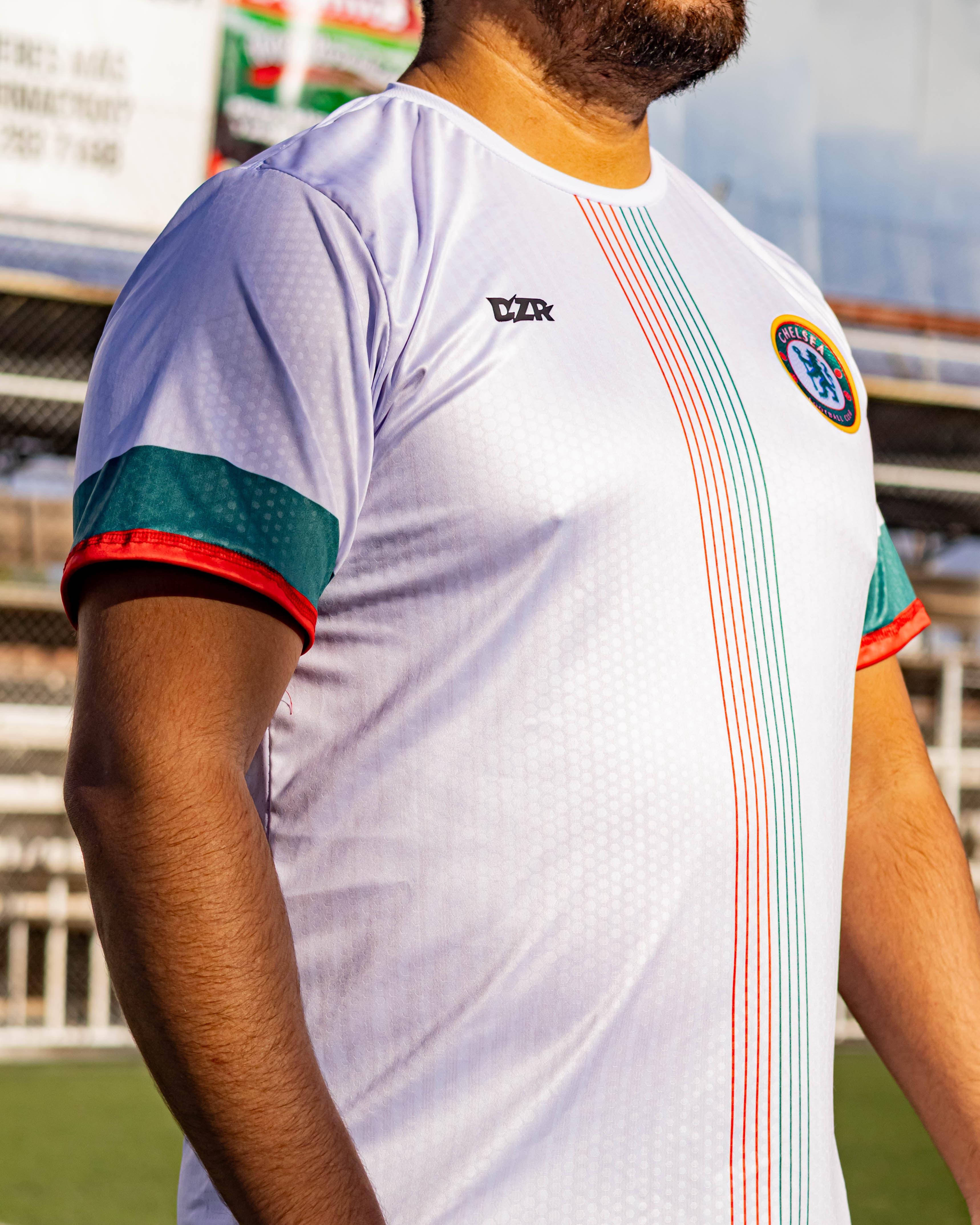 Uniforme personalizado fabricado por DZR