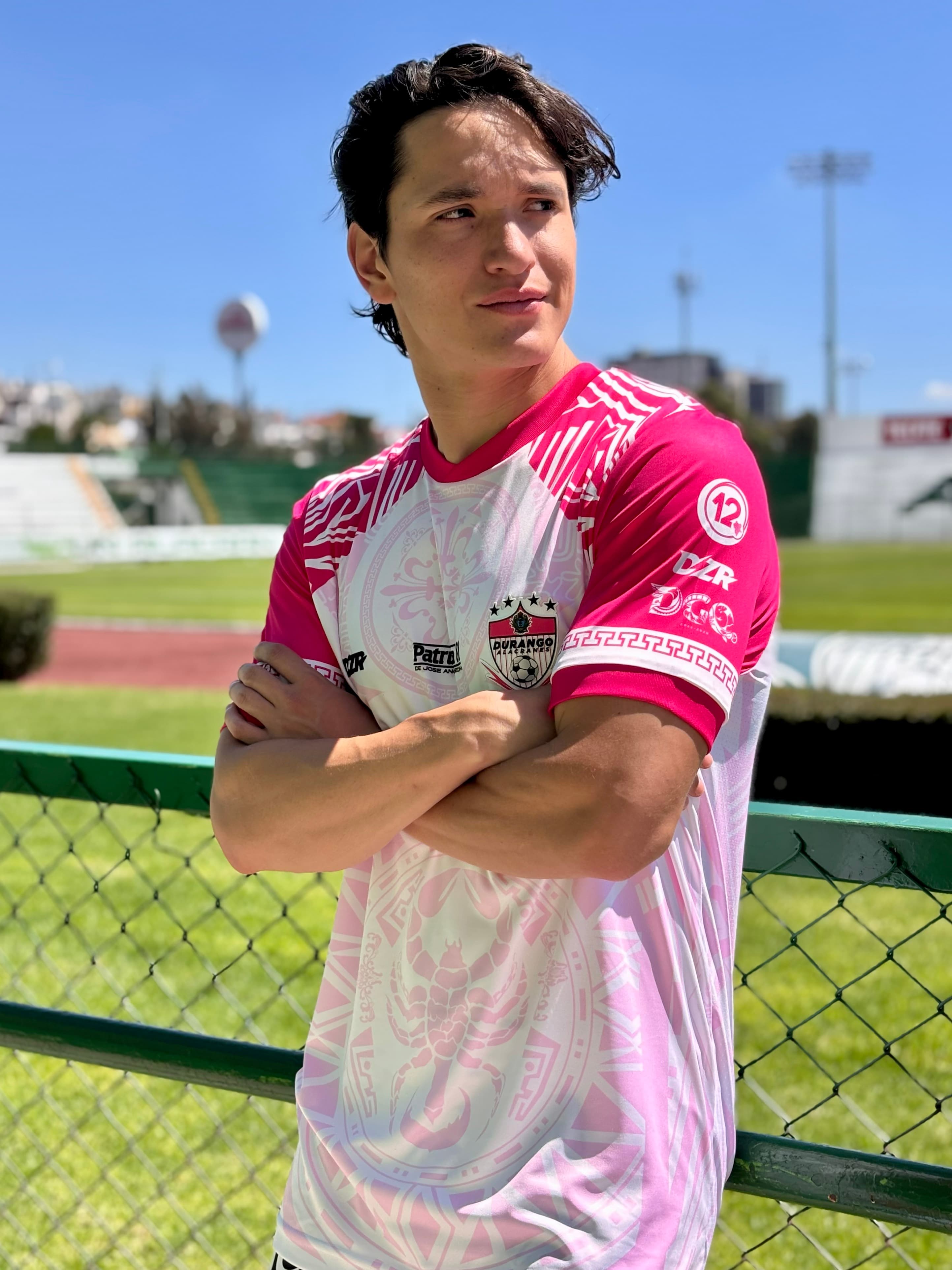 Uniforme deportivo personalizado DZR